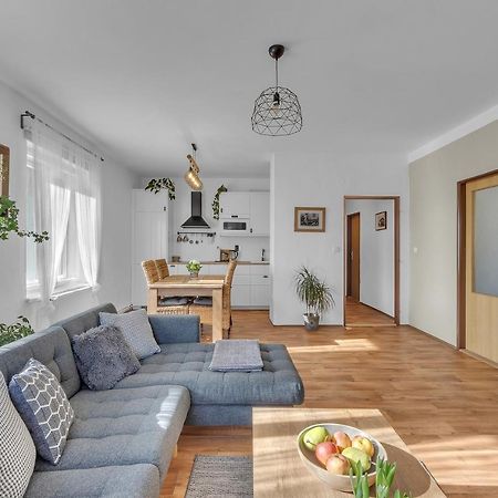Apartman U Javorky Lázně Bělohrad Exteriör bild